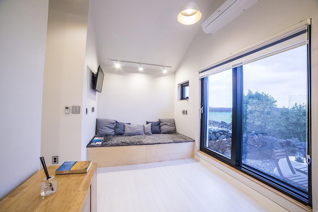 Wooyeon Handong Pension Jeju Ngoại thất bức ảnh